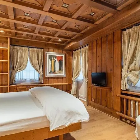 Parc Victoria מלון 4*